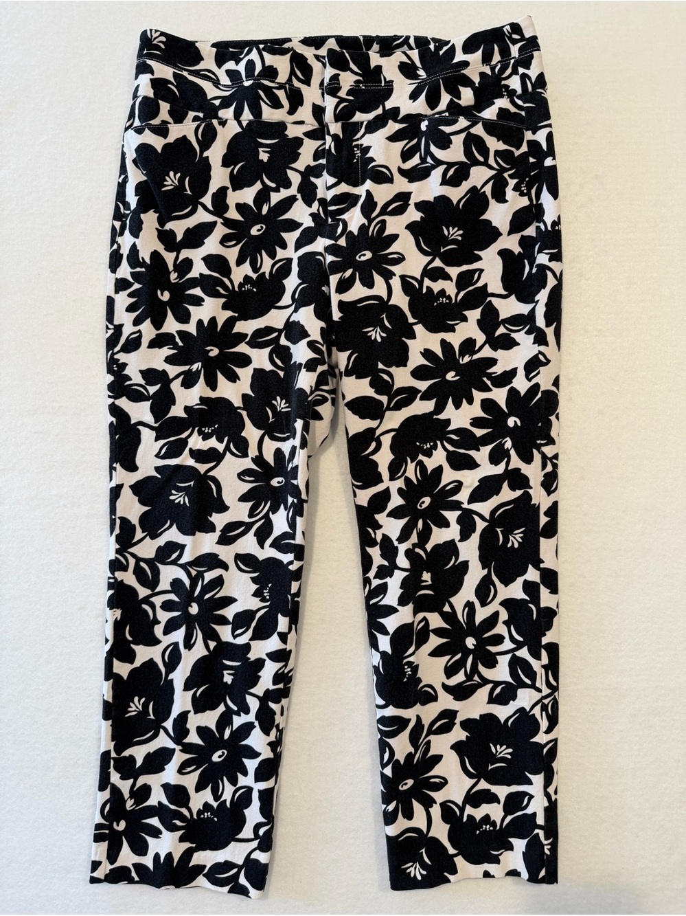 ELLE Women’s Black White Floral Skinny Slim Fit Stretch Denim Pants Size 10